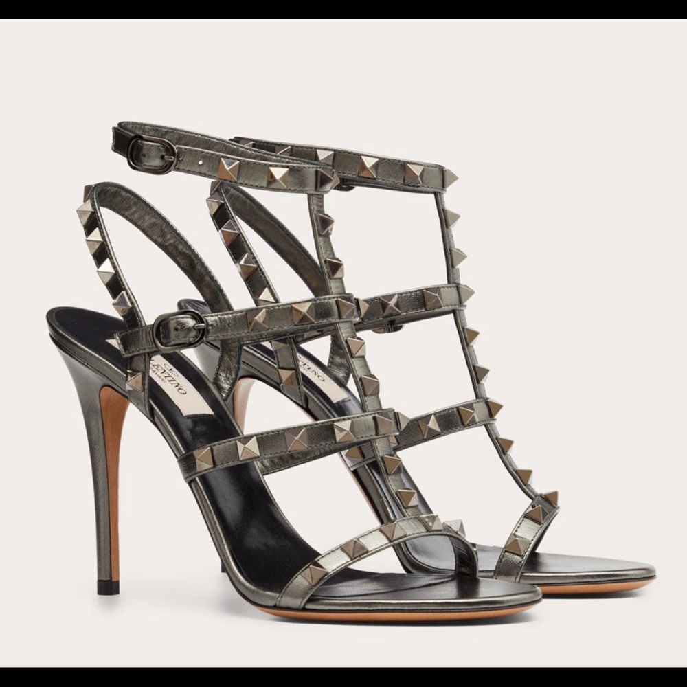 Valentino Garavani Rockstud Metallic Sandal